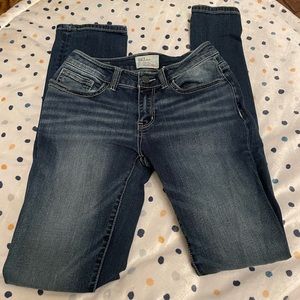 Mid Rise straight jeans